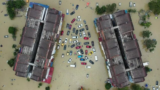 Aerial view of the north Selangor flood following heavy rainfall. Taman Sri Muda was one of the areas worst hit by floods.