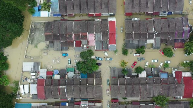 Aerial view of the north Selangor flood following heavy rainfall. Taman Sri Muda was one of the areas worst hit by floods.