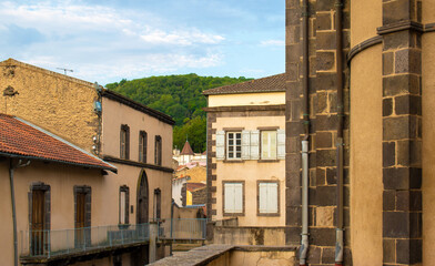 Fototapeta na wymiar La ville de Volvic dans le Puy-de-Dôme, Auvergne, France