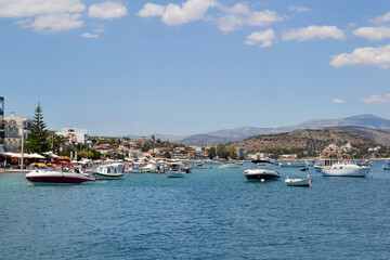Fototapeta na wymiar Boats in Tolo, a small village in Greece on the Peloponnese peninsula.