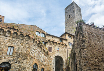 Fototapeta na wymiar Medieval buildings in the city of San Gemignano, Tuscany, Italy.