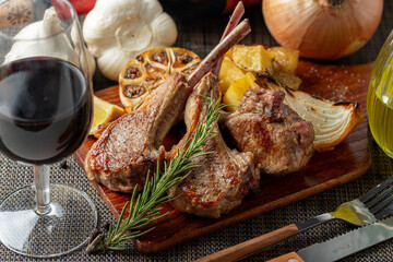 ラムチョップのグリル © フォト うまいもん