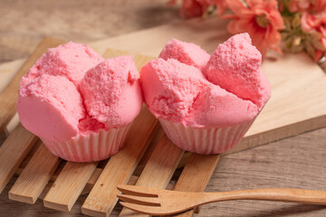 Thai Steamed Cupcakes Khanom Pui Fai