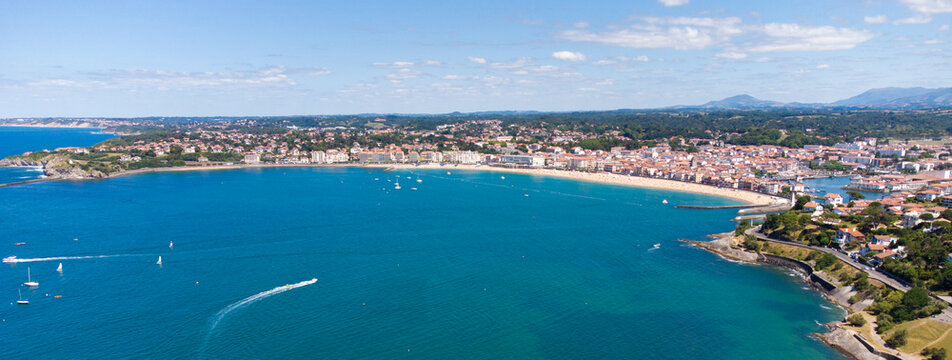 St Jean de Luz, Pyr&eacute;n&eacute;es Atlantiques, vue a&eacute;rienne