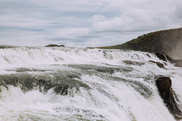 Fototapeta na wymiar epic waterfall in Iceland