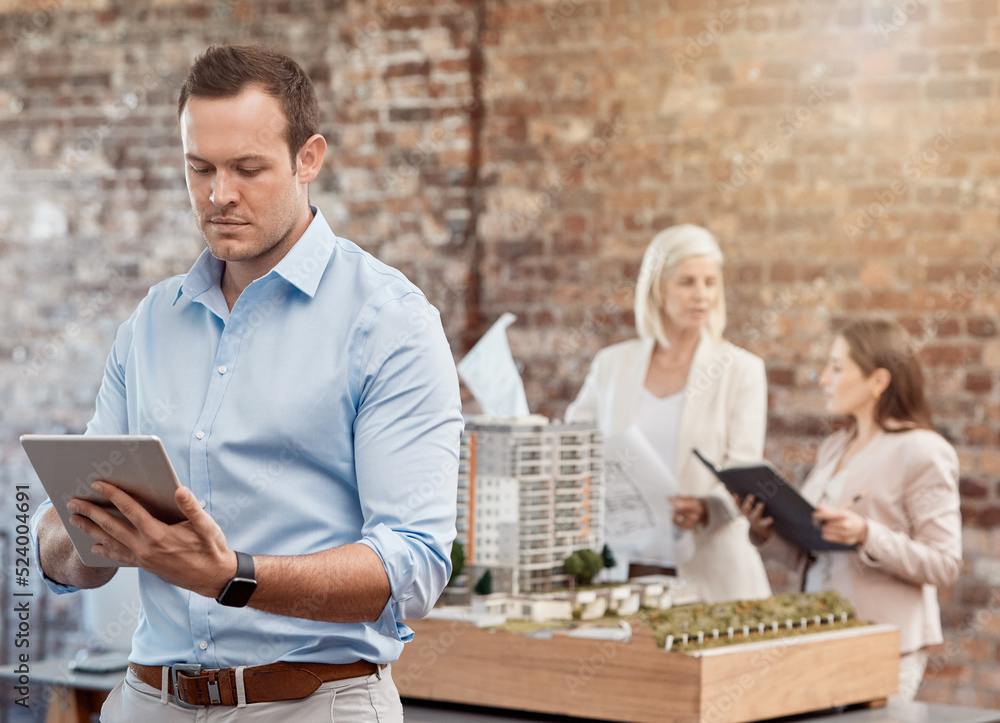Poster Serious professional architect design engineer working on digital tablet for building plans in modern office at architecture company. Creative interior designer thinking on new development project