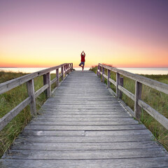 Yoga am Strandsteg