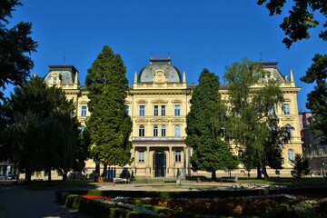 Fototapeta na wymiar Gymnasium building in Maribor city in Stajerska, Slovenia
