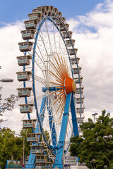 Riesenrad am Volksfest Straubing in Niederbayern