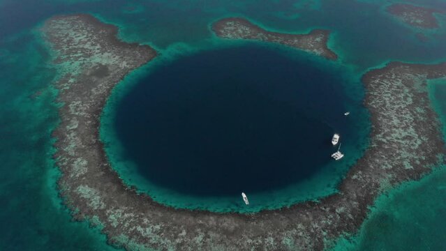 High Top Drone View Yachts Inside Great Blue Hole Giant Marine Sinkhole Belize..