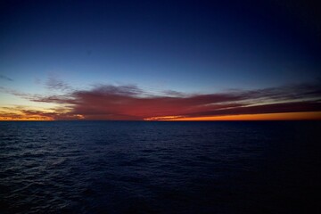 Sonnenaufgangsstimmung überm Meer