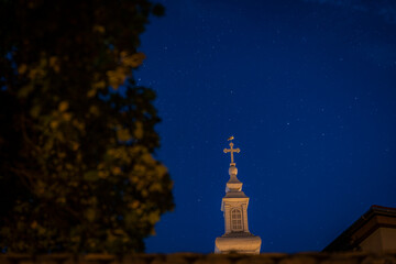 Naklejka premium stork on top of the church