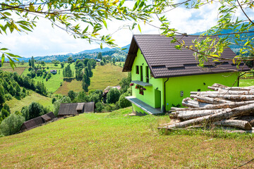 Bergdörfer in Rumänien Magura und Pestera