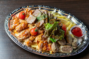 お肉メインのオードブル料理