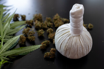 Thai and Asian herbal compress ball helps to relax. And it's a spa that makes you happy.