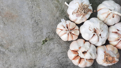 Flat Lay, Garlic with exposed cement background