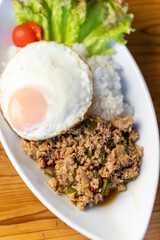 ガパオライス