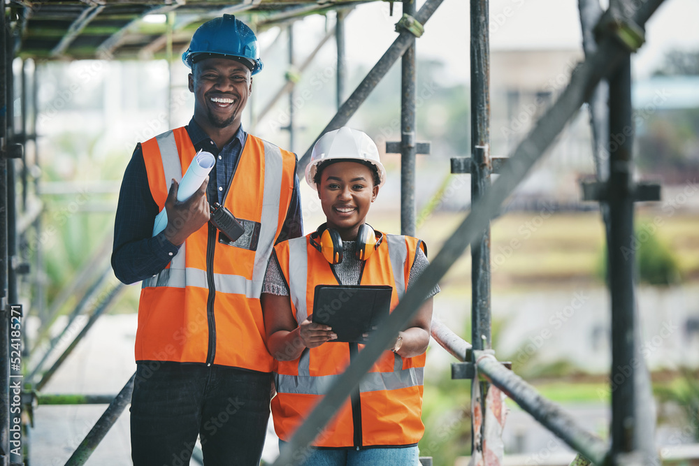 Leinwandbilder construction, building and civil engineering team or on site workers with a tablet and plans. portra