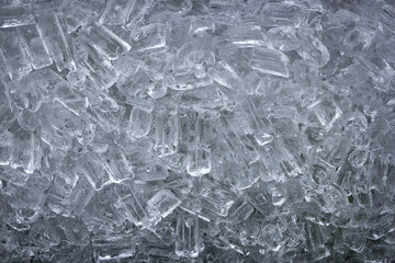 Small ice for mixing drinks
