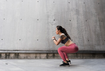 Fototapeta na wymiar Asian woman exercise fitness bobby jump