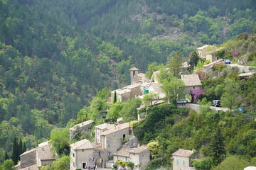 Fototapeta na wymiar view of the village of brantes in the mountains of the southern alps france in the spring