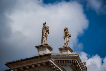 Fototapeta premium Detail of the Urbino Cathedral: Duomo di Urbino, Cattedrale Metropolitana di Santa Maria Assunta. Marche Italy.