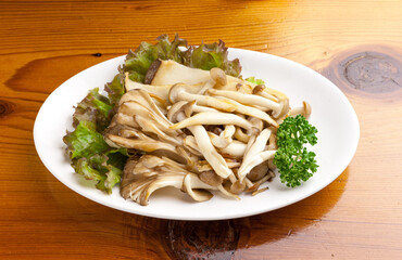 きのこのバター焼き