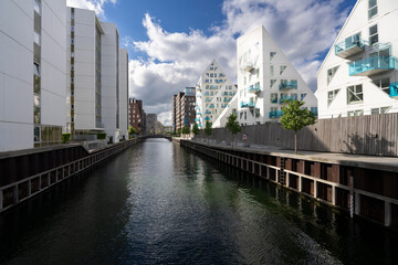 Fototapeta premium Blocks of flats around a canal