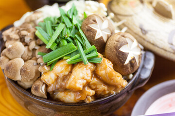 きのこたっぷりホルモン鍋