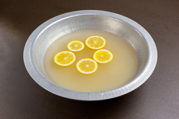 レモン鍋の出汁スープ