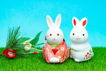 写真素材:令和5年・2023年の干支は卯（う・うさぎ）　卯年の年賀状素材（和風、和紙、千代紙、お正月小物等）