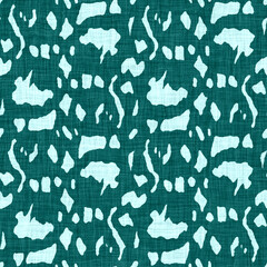 Coastal living aegean teal green broken dyed washed mottled speckle seamless pattern. Rustic marine beach house style home decor textile background. Faded blur irregular shape linen cloth fabric.