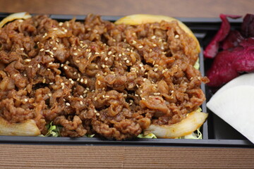 牛焼肉弁当