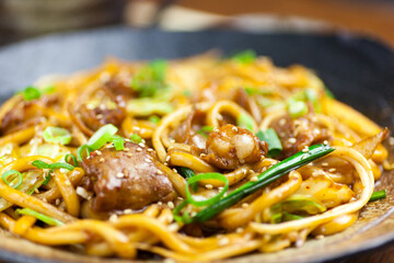 ホルモンうどん