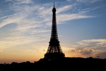 Tour Eiffel - 524300878