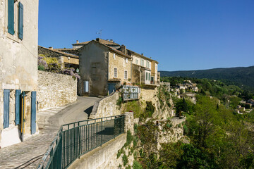 Menerbes, alpes de Provenza, montes Luberon, Francia, Europa