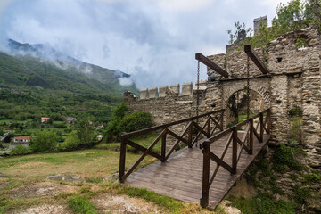 castillo San Giorgio de Susa, valle de Susa, Piamonte,  Italia, Europa