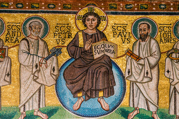 Jesucristo y los apostoles, Basílica de Santa Eufrasia, siglo VI (declarada Patrimonio de la...
