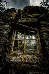 Abandoned / Haunted House