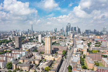 Fototapeta premium aerial view of city of London with skyscrapers