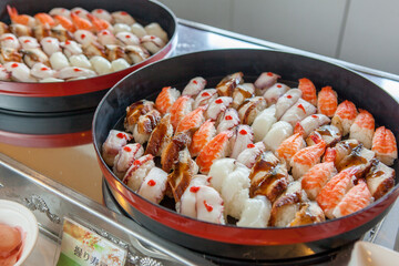 バイキングのお寿司