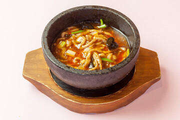 魚香肉絲（ユーシャンロースー）