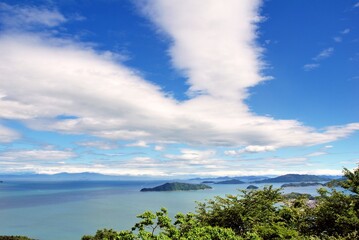 広島県呉市　音戸の瀬戸の夏の空