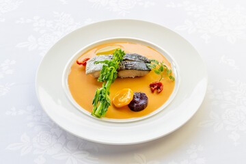 魚と野菜の料理