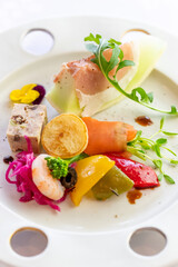 メロンと生ハムの前菜