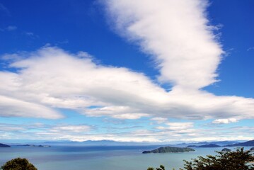 広島県呉市　音戸の瀬戸の夏の空