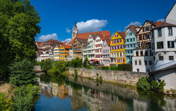 The historic houses of the old town of T&uuml;bingen on the banks of the Neckar. Baden Wuerttemberg, Germany, Europe