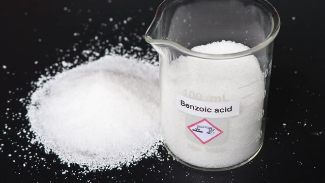 benzoic acid in glass, chemical in the laboratory and industry