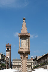 Fototapeta na wymiar la città di Verona