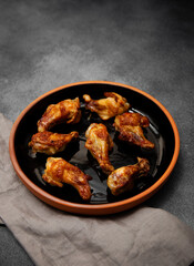 wings, fried chicken, gravy chicken,cooking wings, grilled wings, baked chicken, fried chickens, crispy chicken, home-cooked food